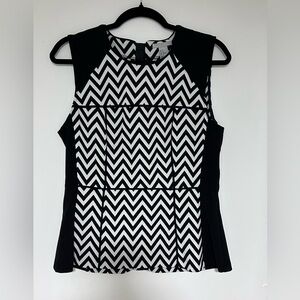 H&M Black and White Chevron Print Sleeveless Peplum Top Size 12
